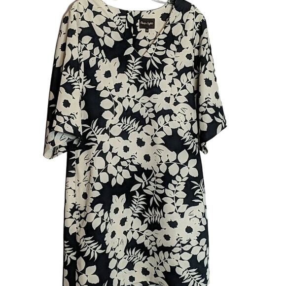 EUC Floral Shift Dress Phase Eight - Picture 1 of 6